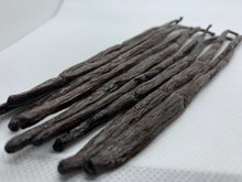 Load image into Gallery viewer, MADAGASCAN GOURMET VANILLA BEANS ~ 9