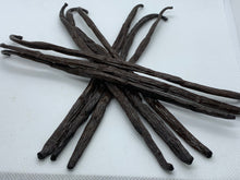 Load image into Gallery viewer, MADAGASCAN GOURMET VANILLA BEANS ~ 9