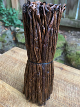 Load image into Gallery viewer, MADAGASCAN EXTRACT VANILLA BEANS ~ 100