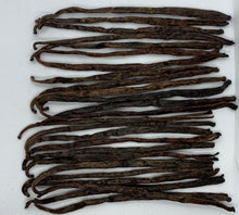 Load image into Gallery viewer, MADAGASCAN EXTRACT VANILLA BEANS ~ 25